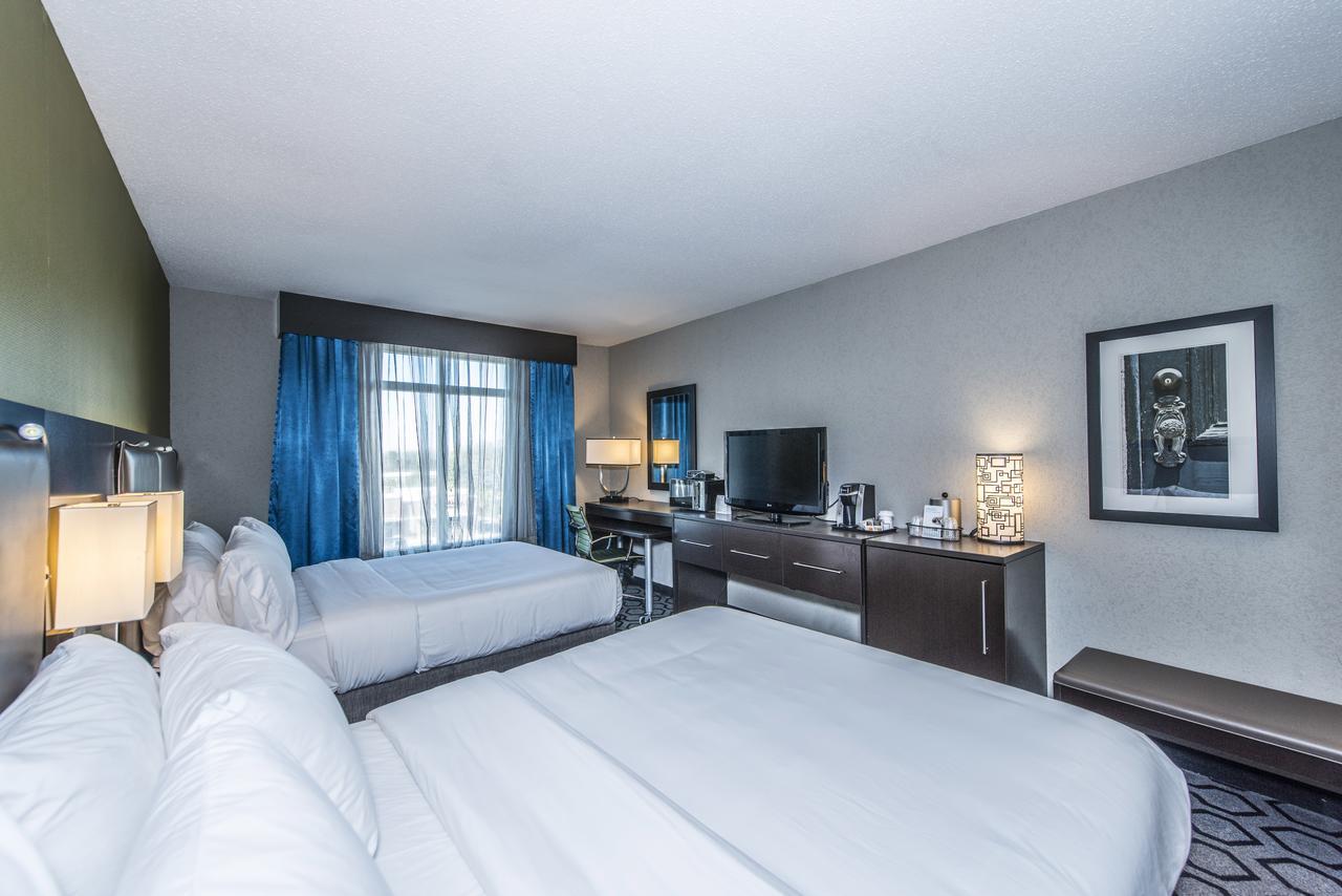 Express & Charleston Arpt-conv Ctr Area By Ihg North Charleston