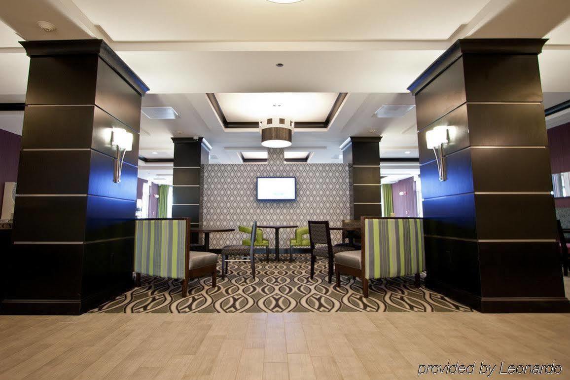 Express & Charleston Arpt-conv Ctr Area By Ihg 3* North Charleston